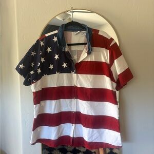 Vintage Men’s American Flag short sleeve button down